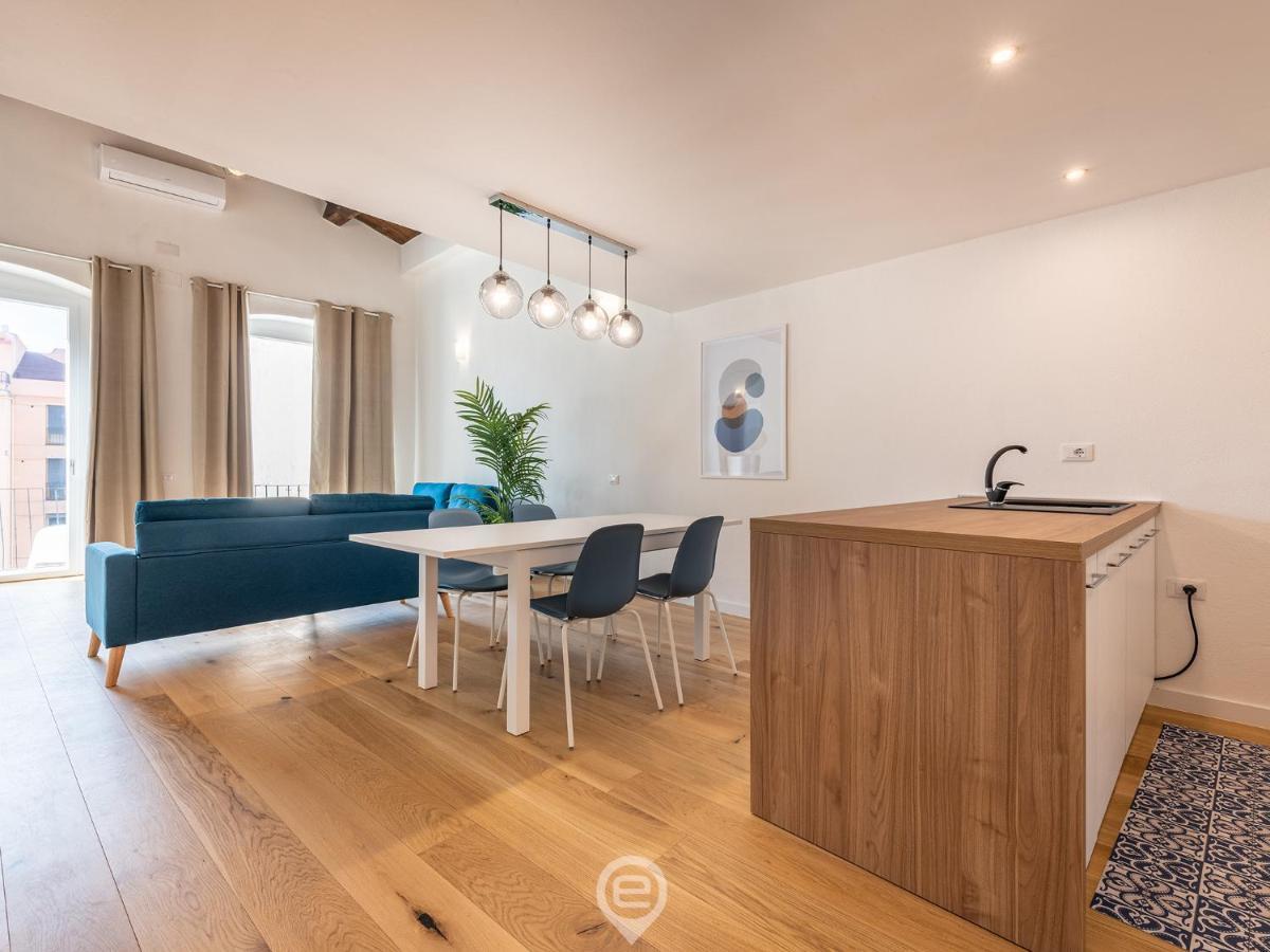 Luisa Apartment กาญารี ภายนอก รูปภาพ